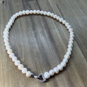 Freshwater Pearl Necklace – Classic & Elegant